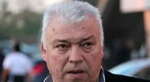 Легенда въодушеви хиляди фенове: Мечтата за "черно-бял храм" ще се сбъдне