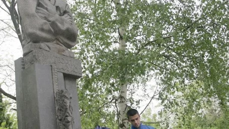 Откриват нов паметник на Левски. Вижте къде