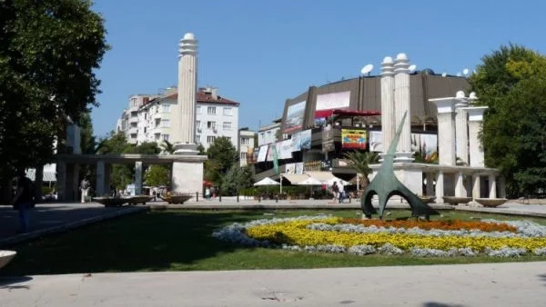 Инвестират 40 млн. лв в нова сграда за варненската библиотека 