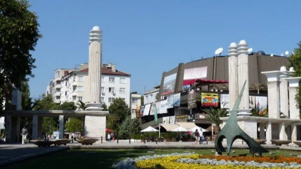 150 млн. лв. за строителство и поддръжка на улици залага община Варна