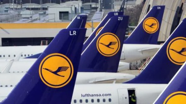 Lufthansa отменя половината си полети заради стачка