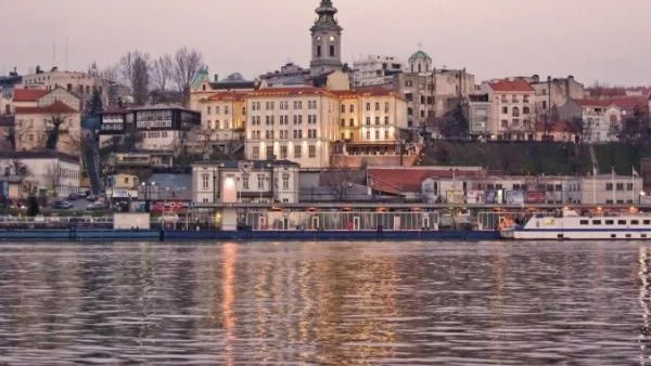 Полиция се грижи за реда по време на гей парад в Белград