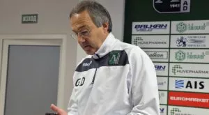 {{ otherArticle[0].article.title }}