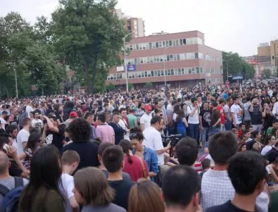 Протестите в Македония не затихват, чака се национален протест