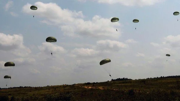 Ще се проведе въздушнодесантна операция на военнослужещи от САЩ, Италия и България