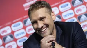 Големият Стенли разкри подробности за завръщането си във футбола