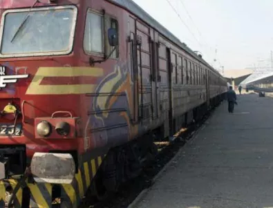 Жена почина след удар от влак в София