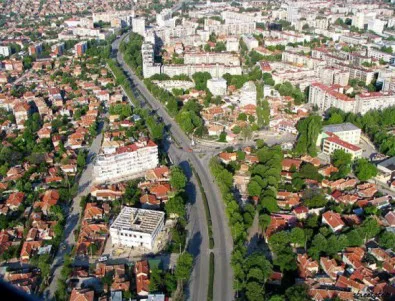 Подменят уличните лампи в Добрич с енергоспестяващи