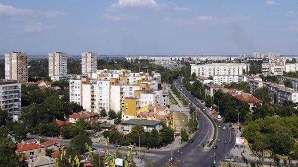 По-високи заплати и по-добри условия на труд поискаха социалните в Пловдив