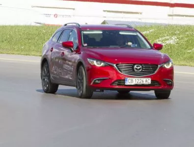 Mazda6 4х4 Adventure: Курс към премиум сегмента (тест драйв)