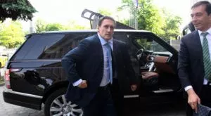 Домусчиев се извини на спортните журналисти и нагрубения Тасев