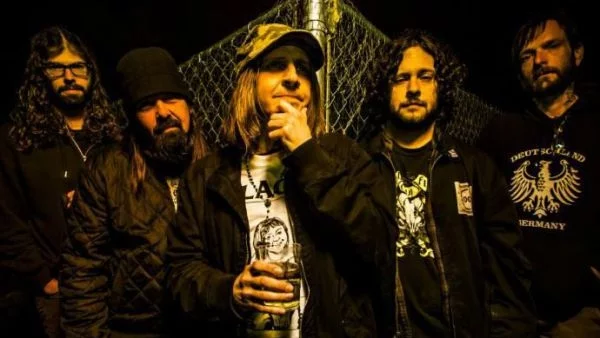 THEM FREQUENCIES откриват концерта на EYEHATEGOD 