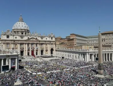 Във Ватикана започва безпрецедентен процес за педофилия