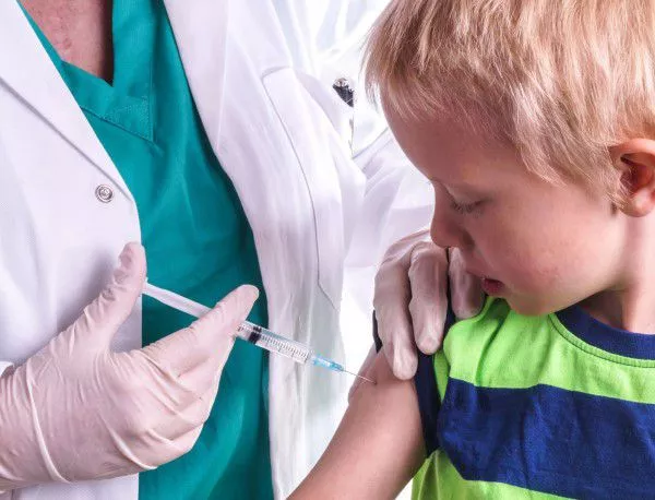 Има поредна липса на 4- и 6-компонентни ваксини за бебета и младежи