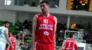 Лукойл плати €10 000 такса за евротурнирите