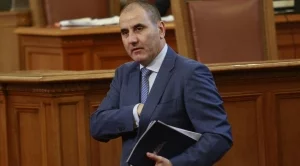Цветанов за разкритията за здравния министър: Не сме разследващи 