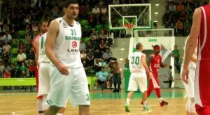 ВИДЕО: С невероятна подкрепа Балкан удари Лукойл и поведе в серията