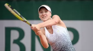 Каратанчева отпадна в първия кръг в Чарлстън