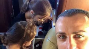 Бербатов най-накрая показа лицата на дъщеричките си