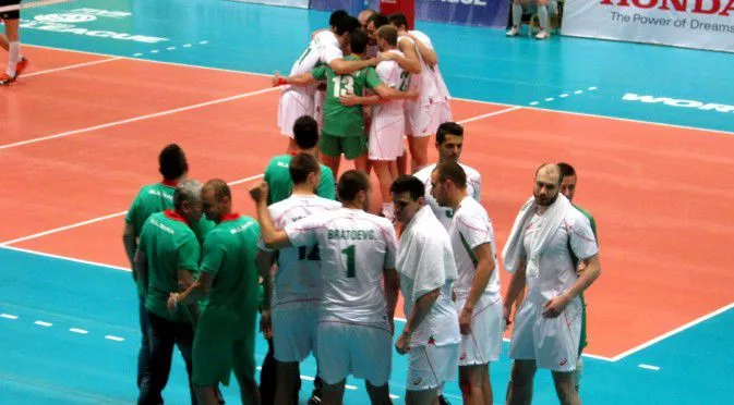Владо Николов вдъхнови България за обрат и първа победа в Световната лига