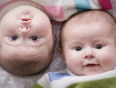 Британка отиде до тоалетната и роди близнаци