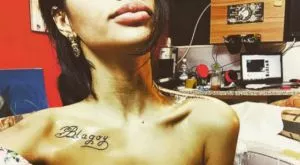 Благо обу обувки с името на жена си (СНИМКА)