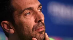 Появи се скандална снимка на Джиджи Буфон (18+)