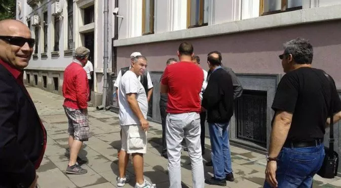 "Спасителите" на ЦСКА се събраха, в момента решават бъдещето на клуба