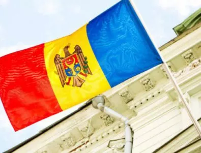 Кмет на молдовски град нападна наблюдател на изборите в страната
