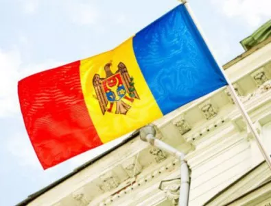 Правителството в Молдова одобри езикът в конституцията да се нарича румънски
