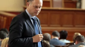 Кадиев призова за ново международно разследване на КТБ