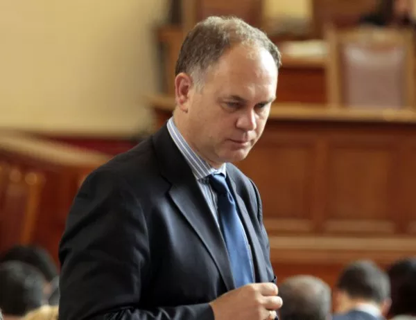 Кадиев попита защо няма арести в Столична община