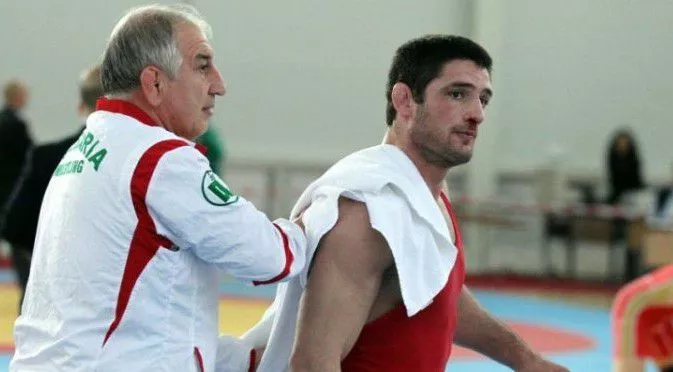 Явор Янакиев ще се бори на четвъртфинал в Баку