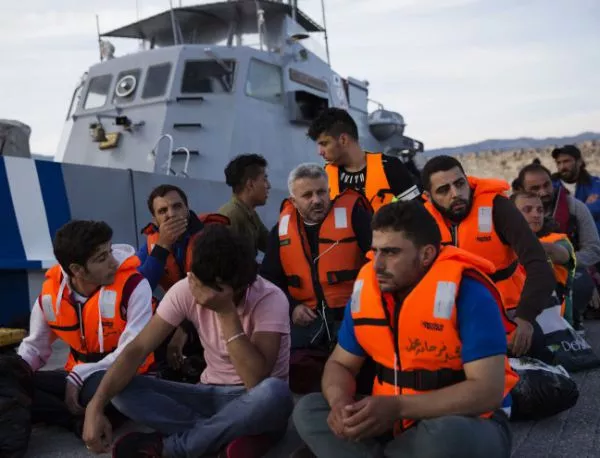 Гърция обвини Турция за мигрантския поток