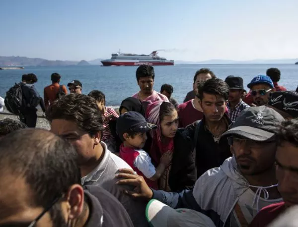 ЕК: Гърция "сериозно пренебрегва" задълженията си по шенгенската граница