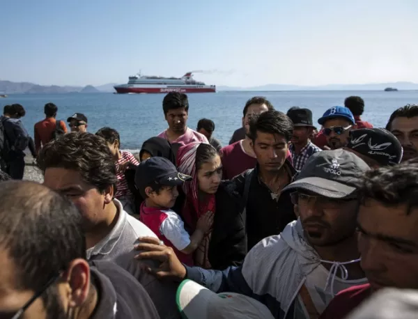 Отмениха 2 курса за депортиране до Турция, мигрантите избягали