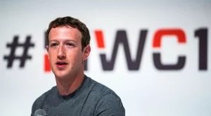 Зукърбърг има специална версия на Facebook на телефона си 