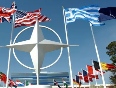 НАТО ще разшири мисията си в Ирак 