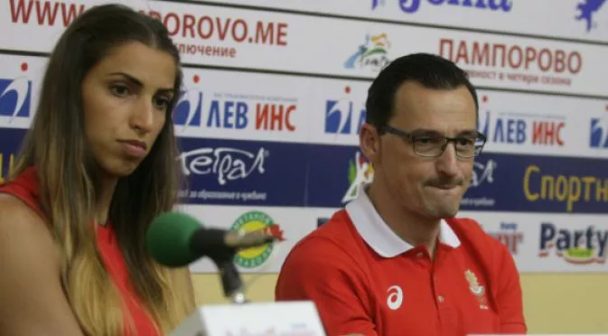 Елица Василева защити треньора след провала на Евроволей 2015