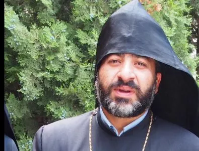 Исахак Похосян е новият архиерей на Арменската православна църква 