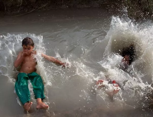 Почти 200 са вече жертвите на жегата в Пакистан