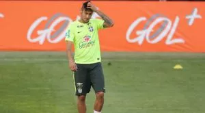 Неймар помоли за прошка съотборниците си