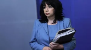 Енергийни проекти ще кандидатстват по плана "Юнкер", обяви Петкова