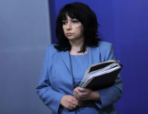 Теменужка Петкова лаконично обяви от Русия, че е доволна от доставките на руски газ