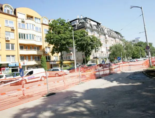 Спират строежа на метрото на бул. "Черни връх"