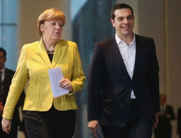 Германия няма да влиза в нови преговори с Гърция преди референдума