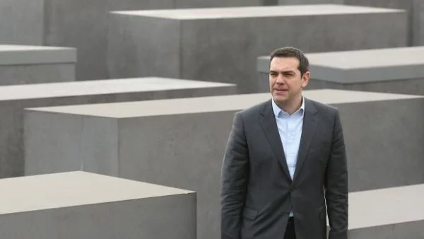 Ципрас призова ЕС да помогне на Гърция заради бежанците