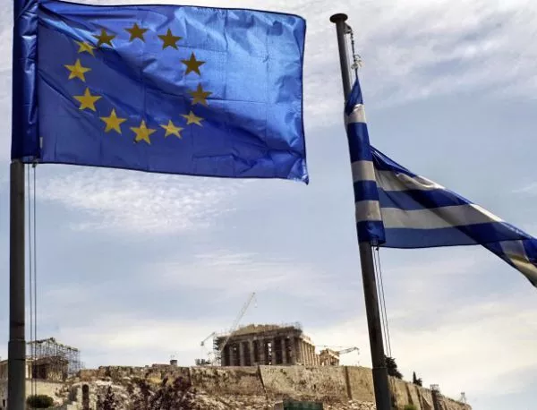 Гръцкото правителство публикува въпроса за референдума