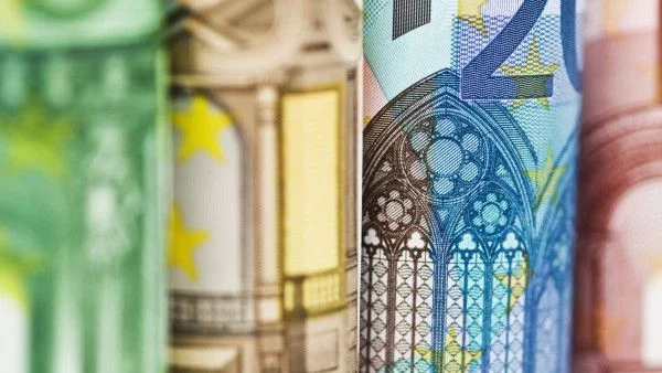 Кризата в Гърция се очаква да засегне около 200 хил. българи, които работят там