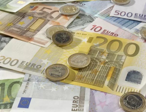 Агенция "Митници" се похвали: Митничар отказа подкуп от 500 евро